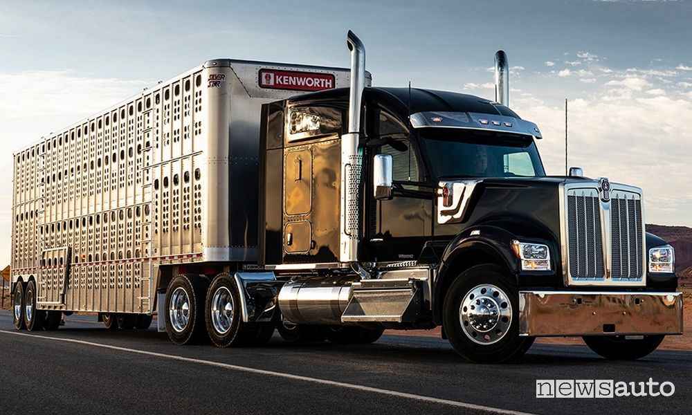 Kenworth W990 565 CV