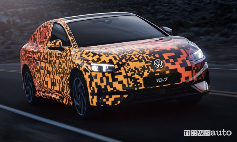 Volkswagen ID.7 "camouflage" su strada