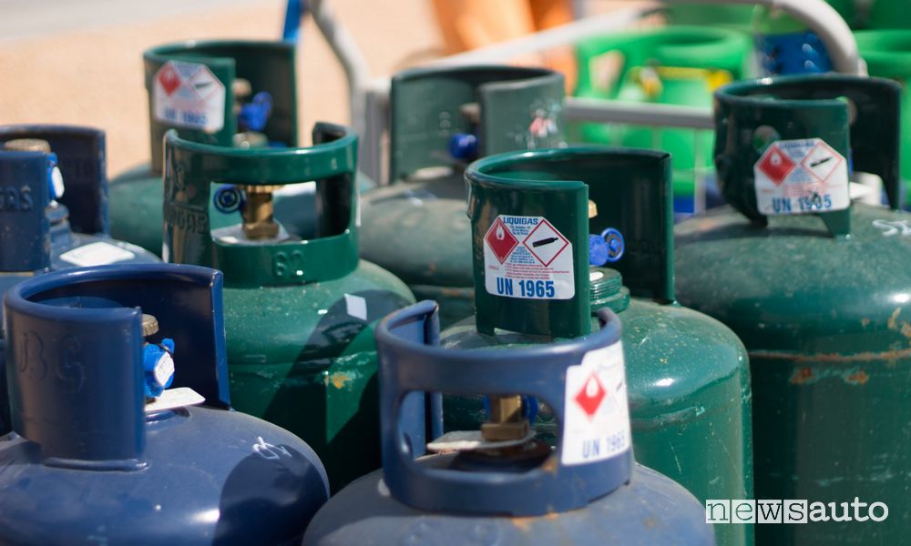 Bombole GPL attacco a vite