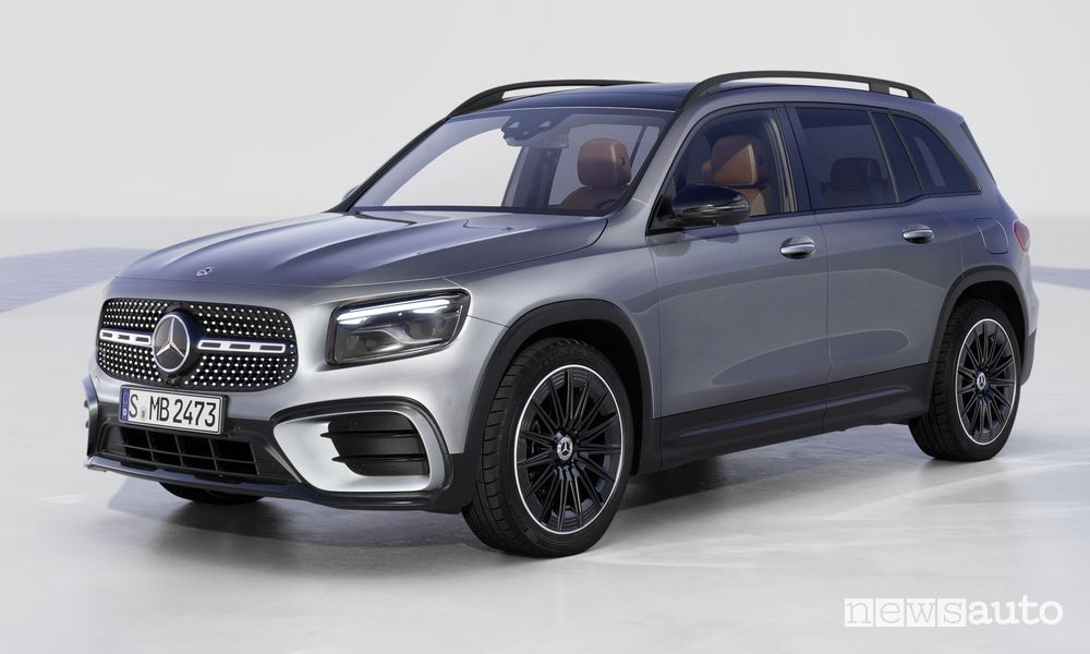 Nuovo Mercedes-Benz GLB anteriore 3/4