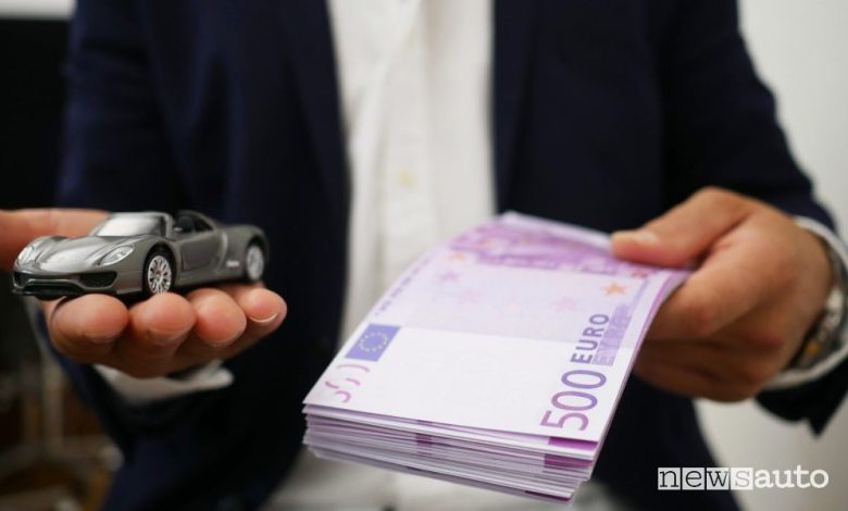 Finanziamento non pagato, l'auto si ferma da sola