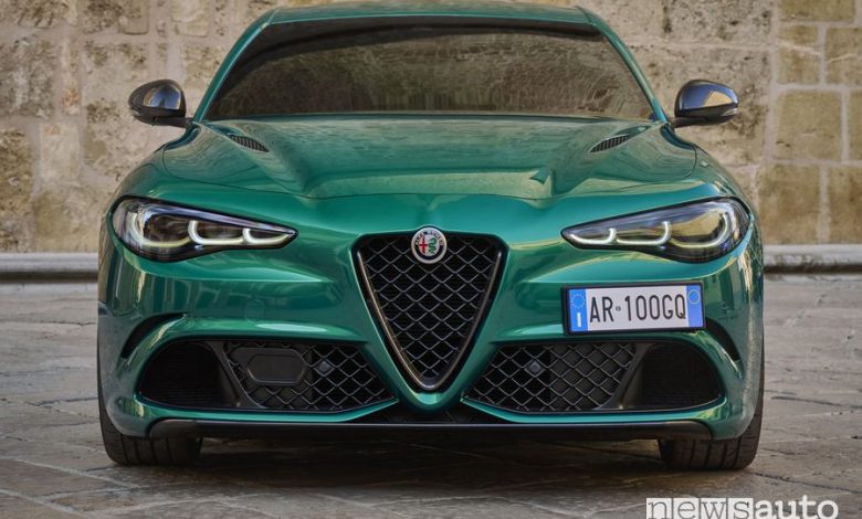 Alfa Romeo Giulia Quadrifoglio 100° Anniversario frontale