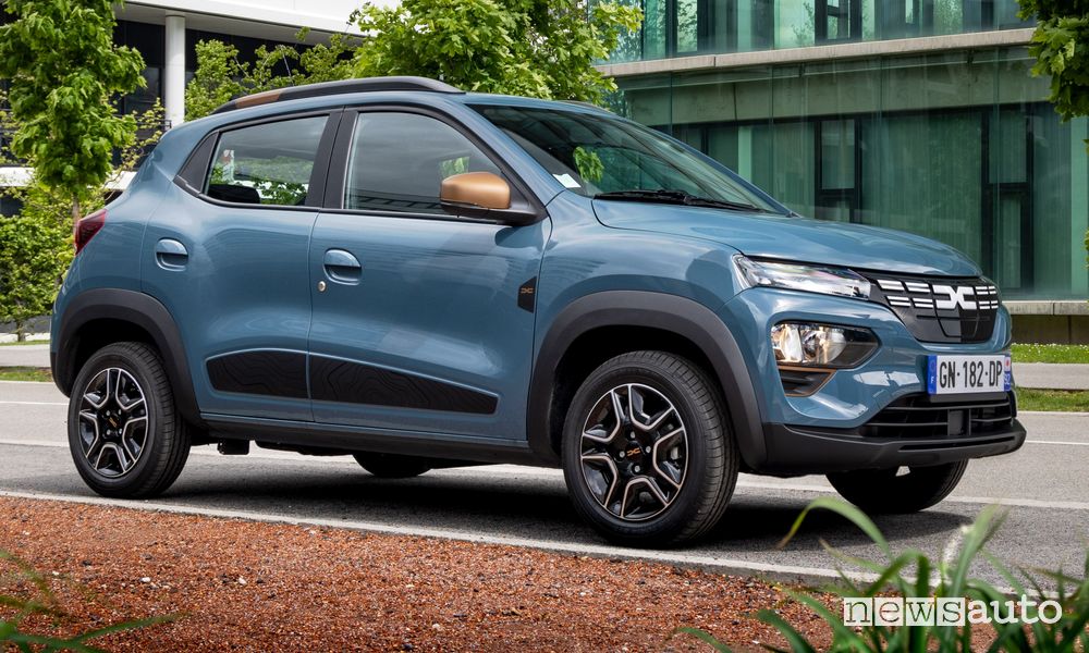 Dacia Spring Extreme anteriore 3/4