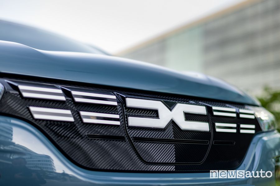 Dacia Spring Extreme griglia anteriore