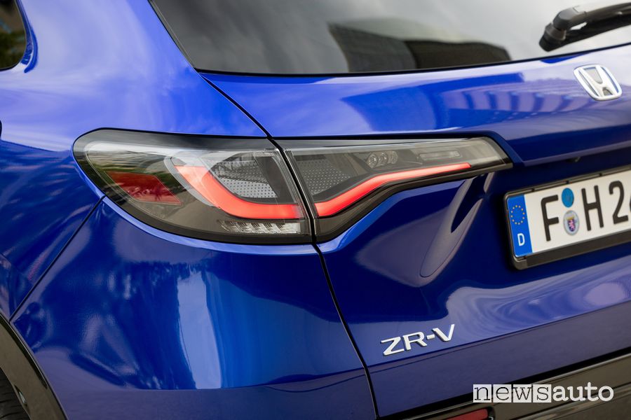 Honda ZR-V e:HEV Sport faro posteriore