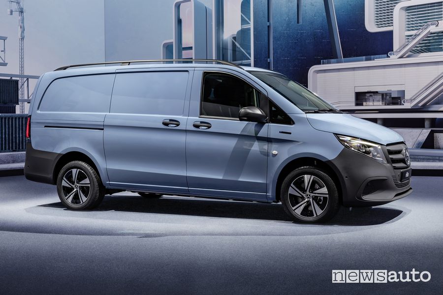 Nuovo Mercedes eVito laterale