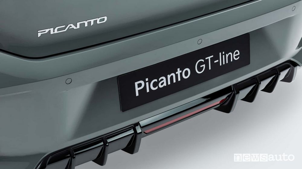 Nuova Kia Picanto GT Line diffusore e paraurti posteriore