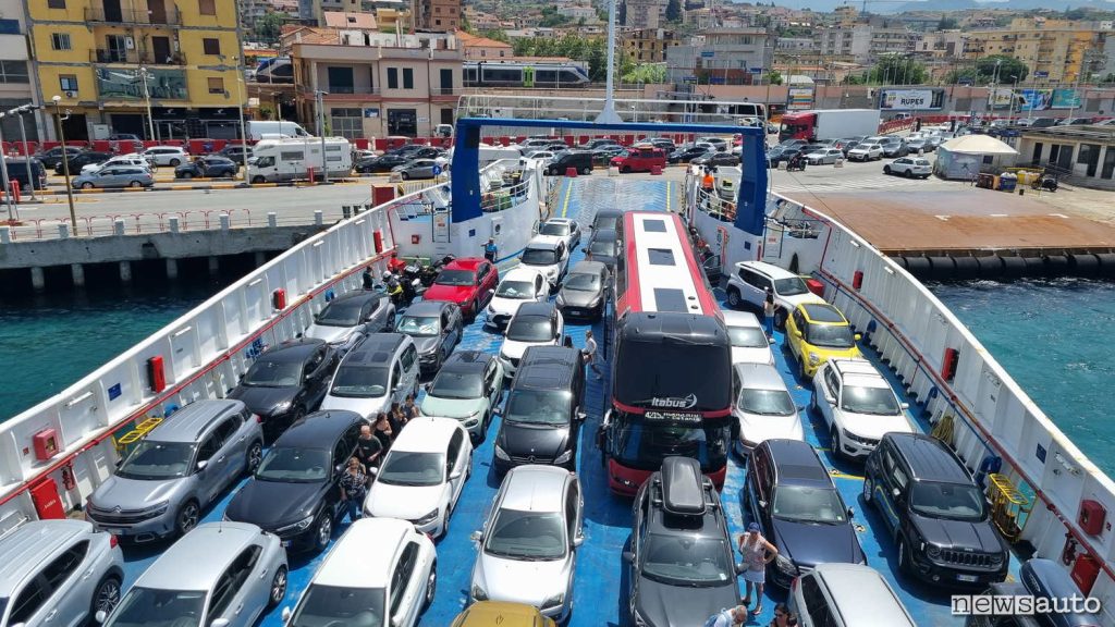 Il traghetto che collega Messina a San Giovanni si può pagare con il Telepass 