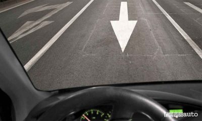contromano in autostrada