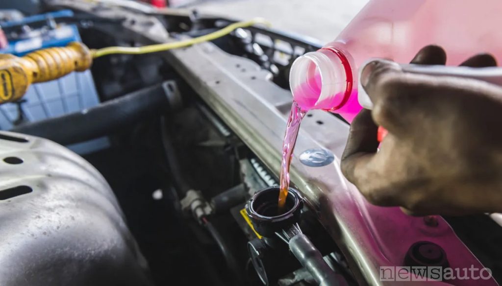Liquido di raffreddamento motore