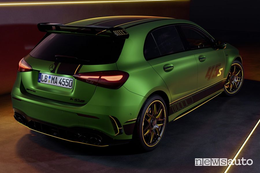 Mercedes-AMG 45 S 4Matic+ Limited Edition posteriore 3/4