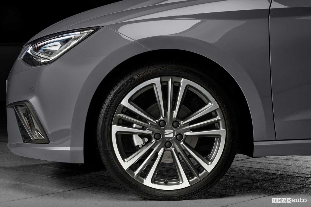 Seat Ibiza serie speciale Anniversary cerchi da 18"
