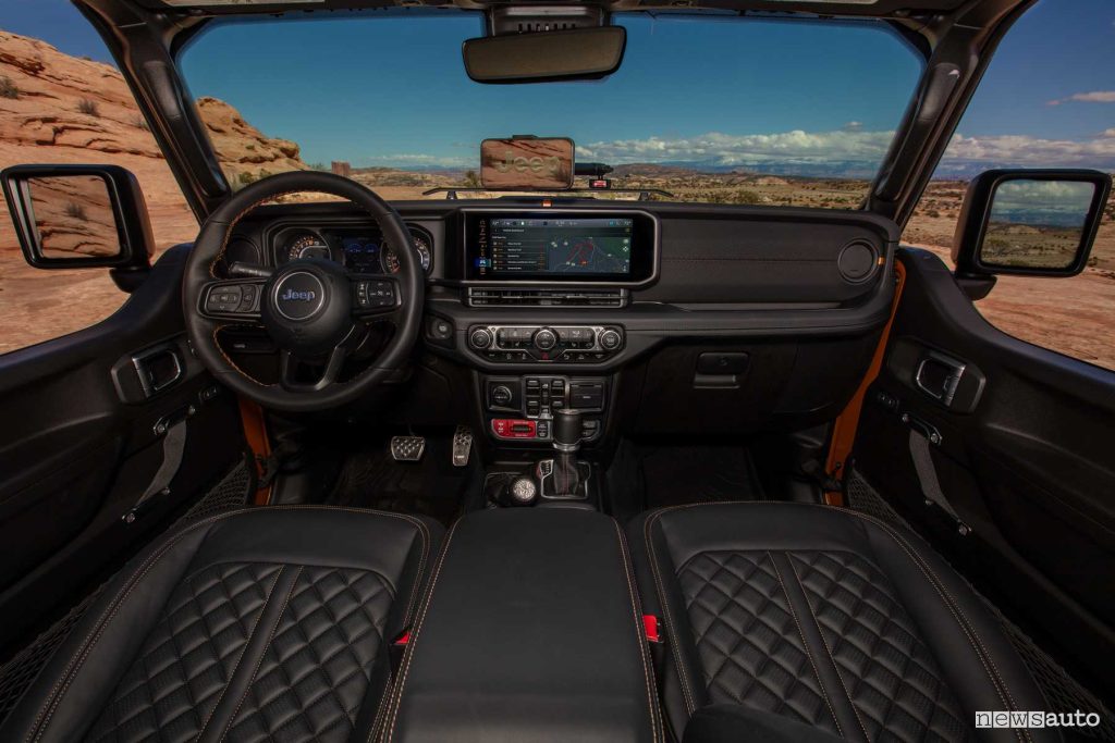 Jeep Gladiator Rubicon High Top Concept cockpit dashboard