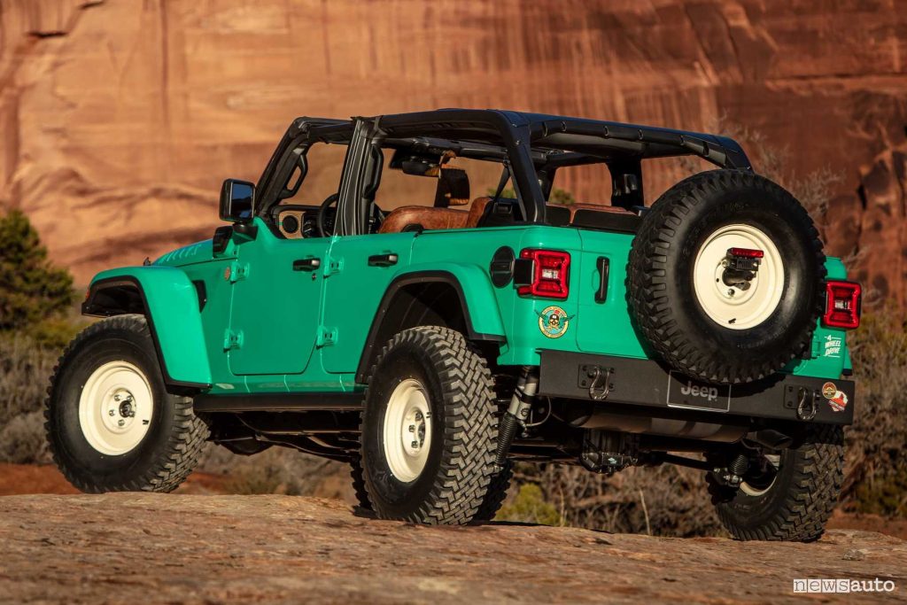 Jeep Willys Dispatcher Concept rear 3/4