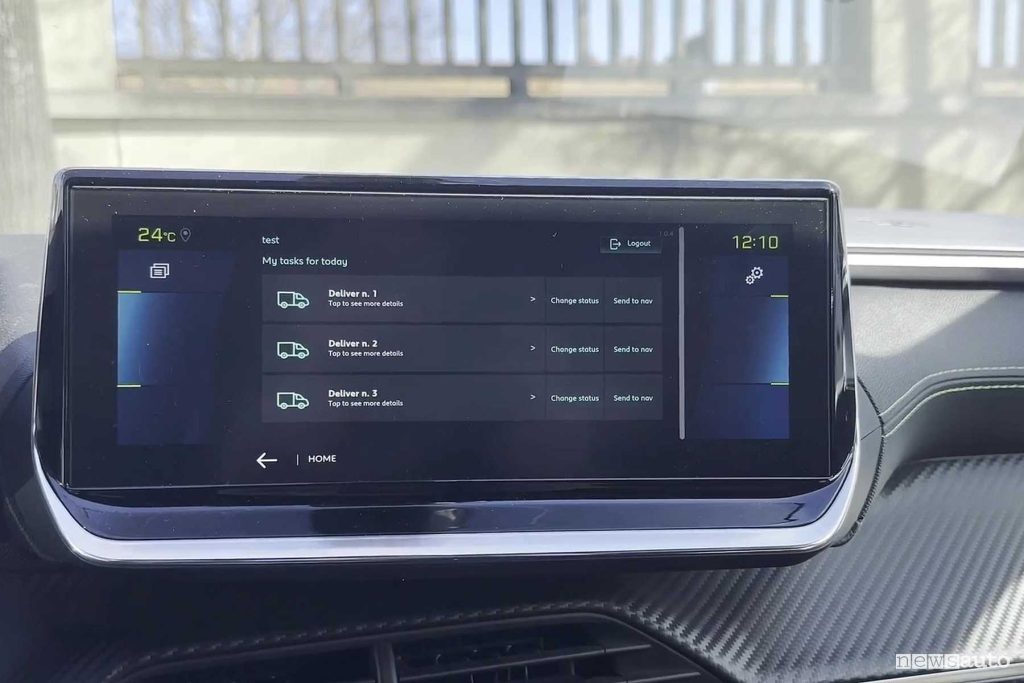 Notifications from the MyTasks management system arrive on the infotainment display in real time