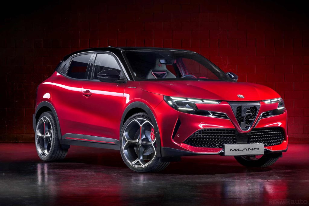 Alfa Romeo Junior presentata a Milano Speciale anteriore 3/4