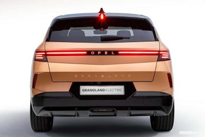 Nuova Opel Grandland posteriore