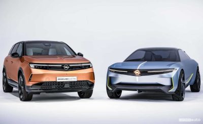Nuova Opel Grandland con il concept car Experimental