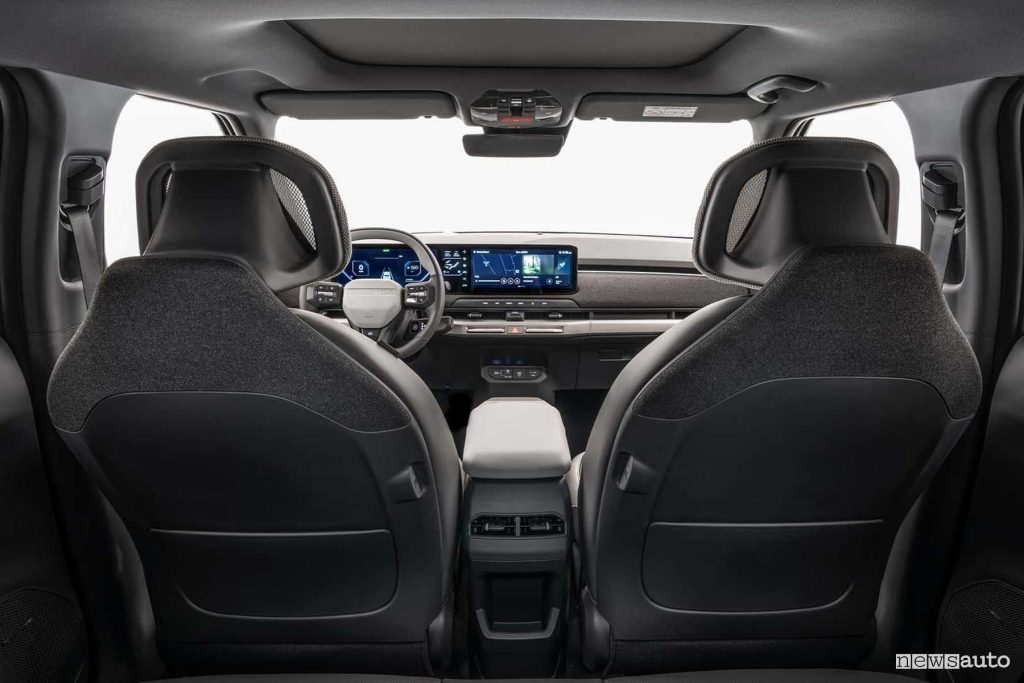 New Kia EV3 GT Line interior