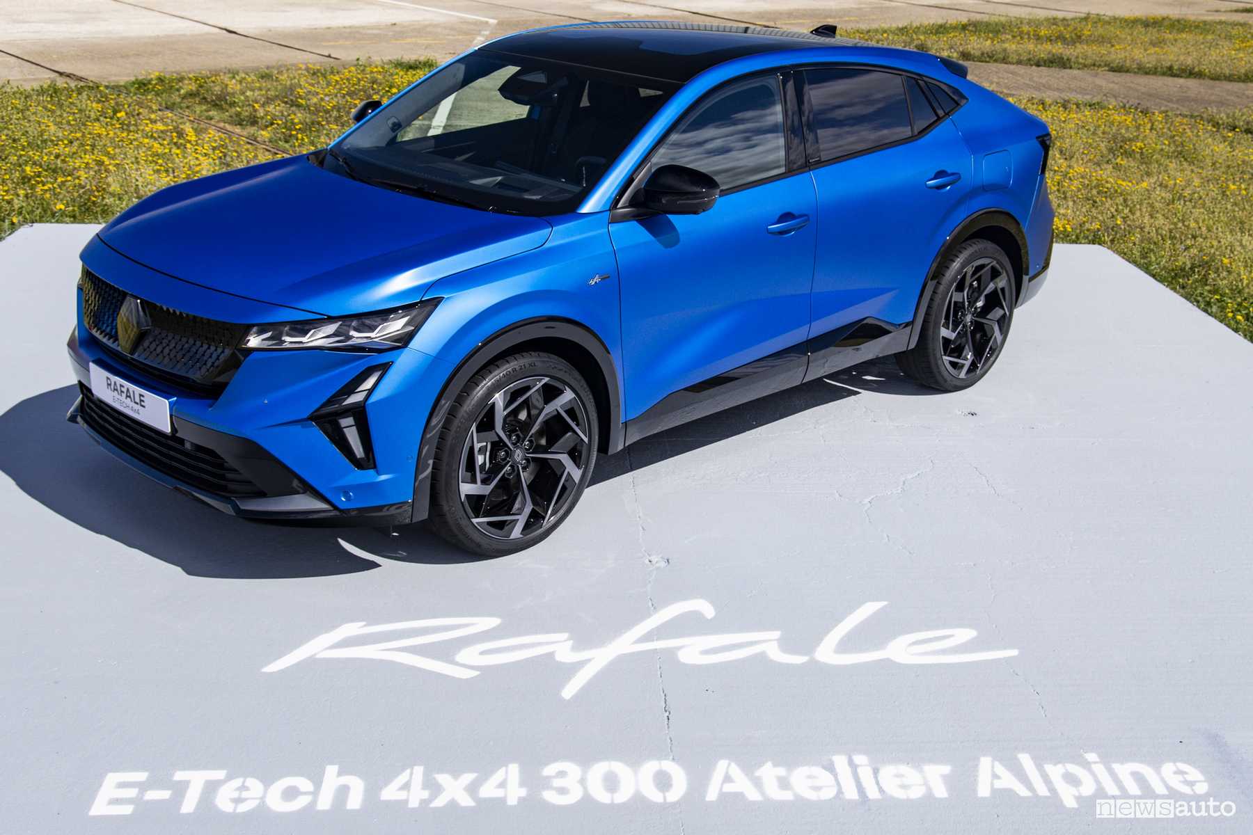renault-rafale-la-prova-del-suv-coup-full-hybrid