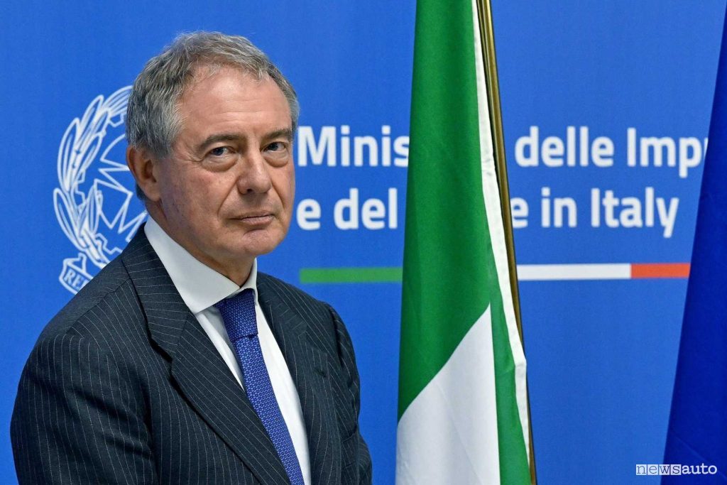 Adolfo Urso, Ministro delle Imprese e del Made in Italy