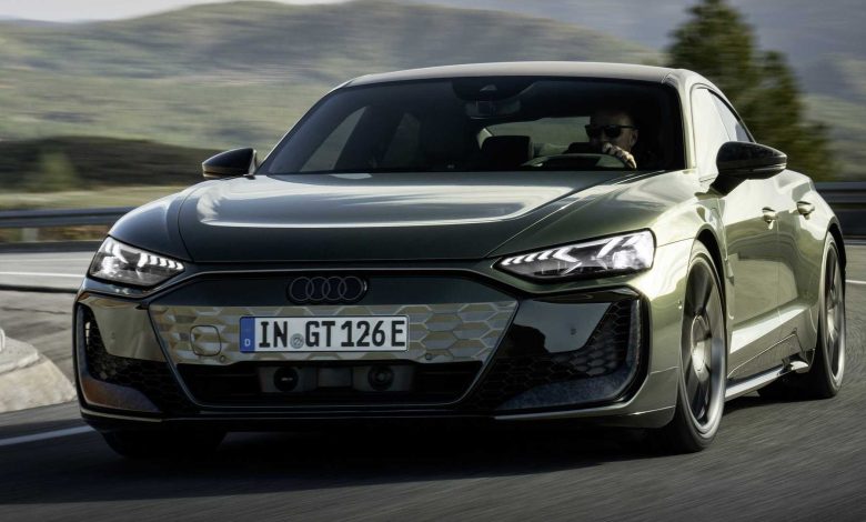 Audi RS e-tron GT performance su strada
