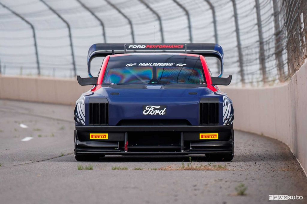 Ford F‑150 Lightning SuperTruck frontale