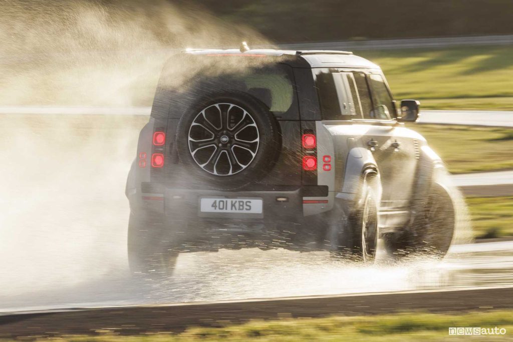 Land Rover Defender OCTA Drifting in the Wet