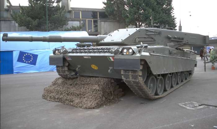 The Ariete tank with a 26,000 cc V12 engine 