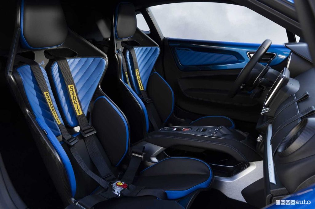 Alpine A110 R Ultime sedili anteriori Sabelt