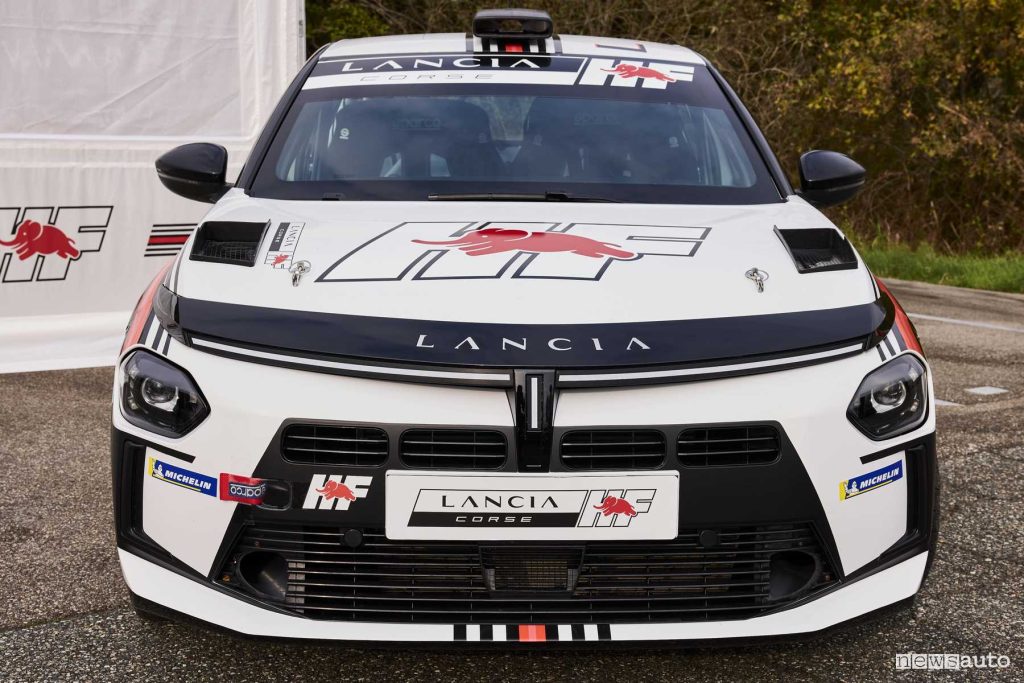 Lancia Ypsilon Rally4 HF frontale