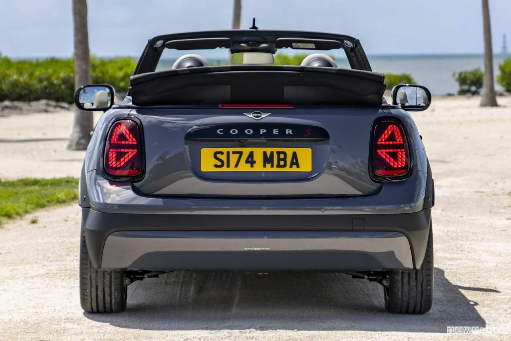 Mini Cooper Cabrio S rear