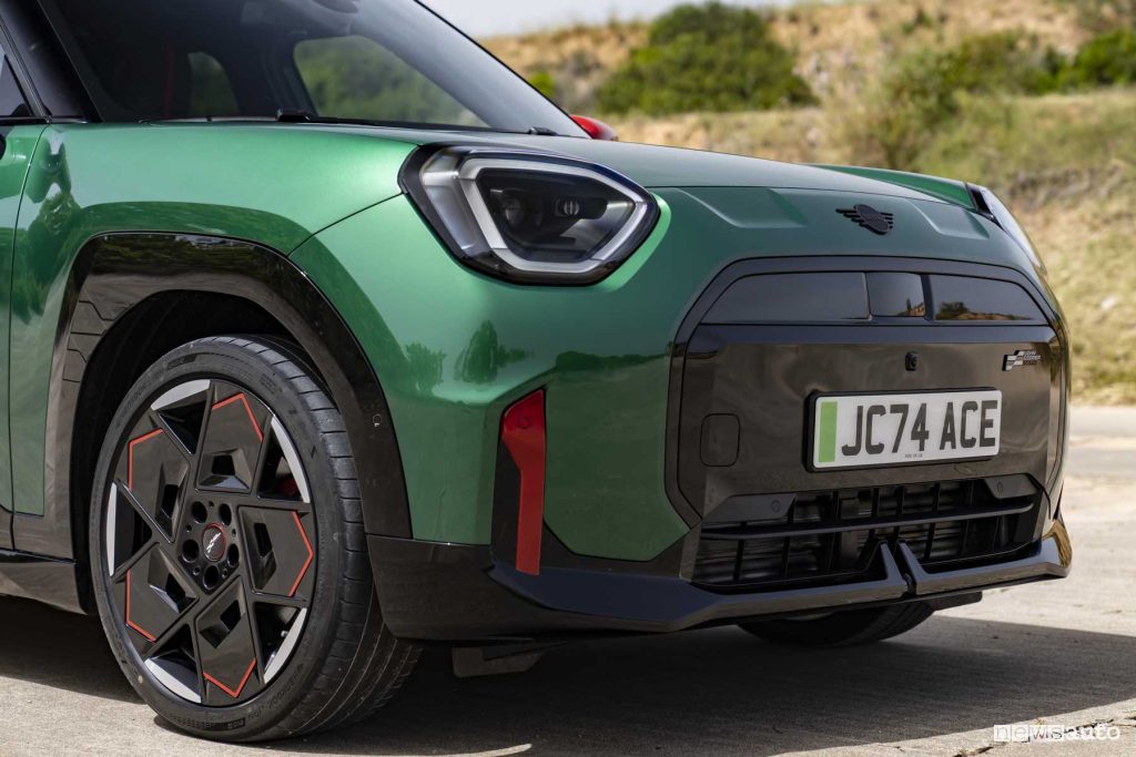 Mini John Cooper Works Aceman front bumper