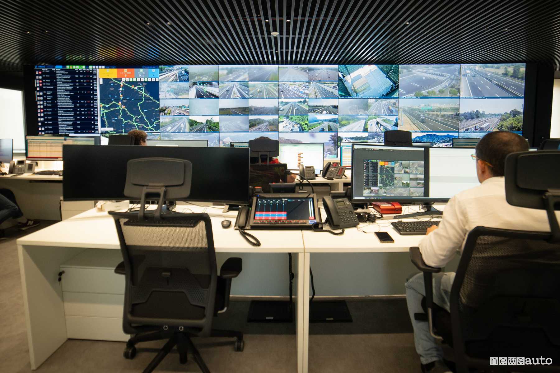 Controlli in autostrada, arriva Navigard con radar, telecamere ed IA