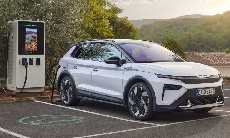 Nuova Skoda Elroq First Edition in ricarica