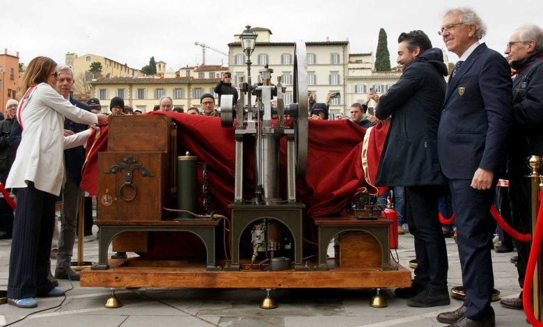 Restauro e messa a moto a Firenze del primo motore a scoppio della storia