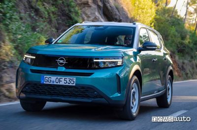 Opel Frontera 2025 prova su strada