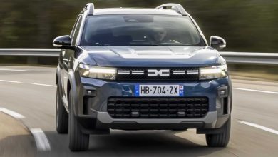 Dacia Bigster Journey su strada