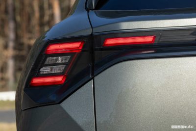 Suzuki e Vitara faro posteriore