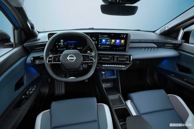 Nuova Nissan Micra EV plancia abitacolo