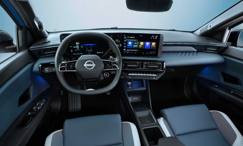 Nuova Nissan Micra EV plancia abitacolo