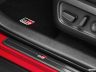 Nuova Toyota RAV4 GR Sport logo battitacco