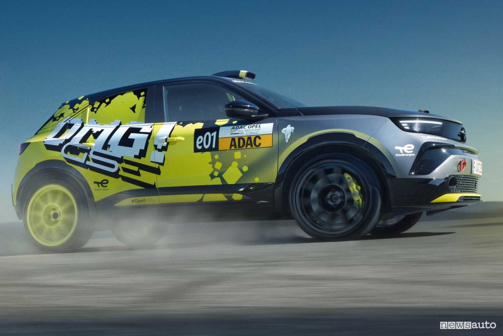 Opel Mokka GSE Rally in movimento