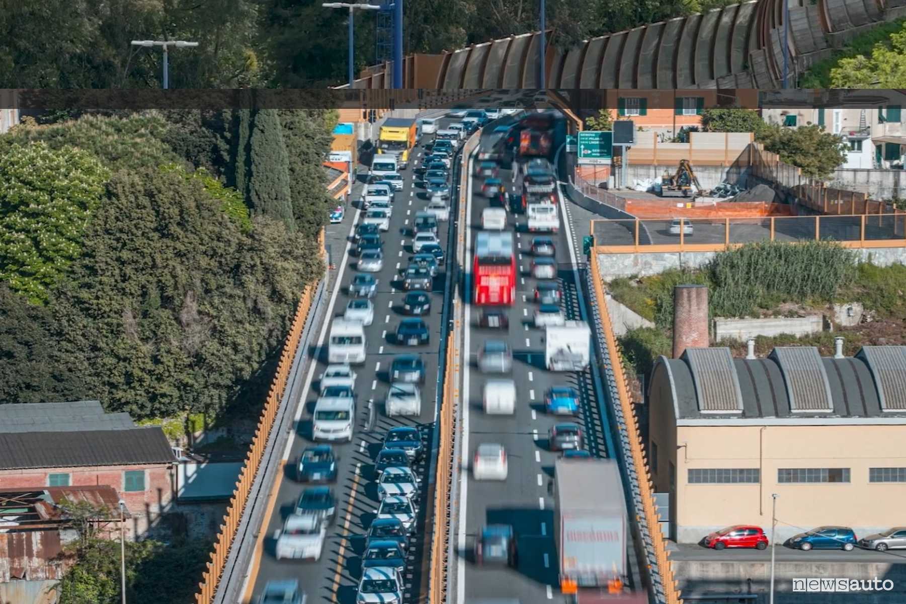 Tangenziale di Napoli, l’IA consiglia la velocità ottimale contro il traffico