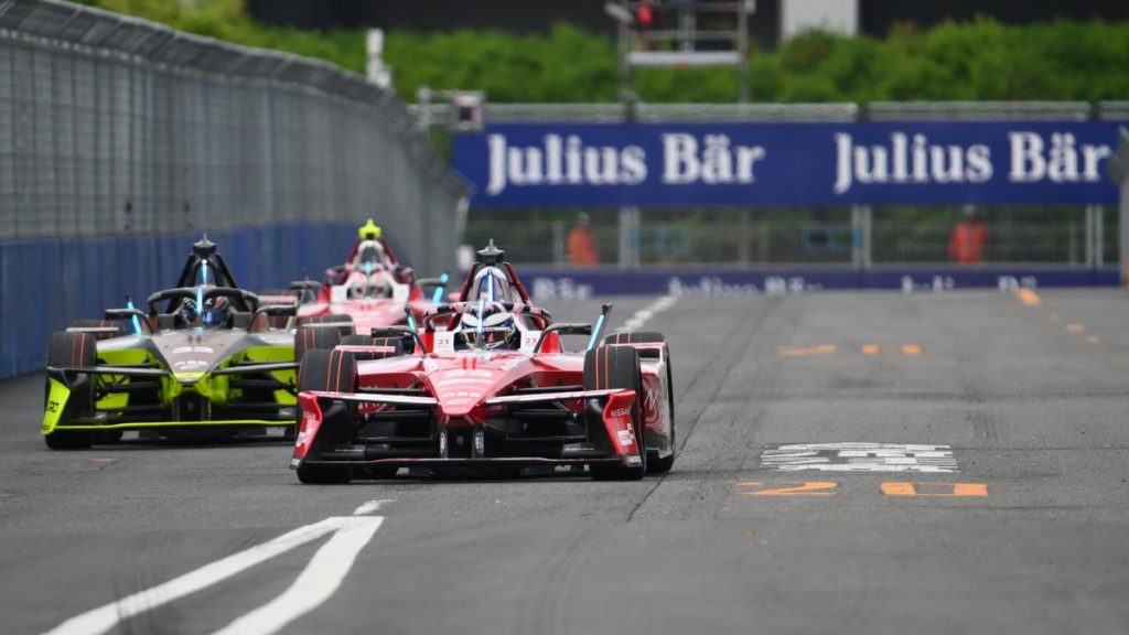 ePrix Giappone 2025 Tokyo, Oliver Rowland (Nissan Nismo) vincitore Gara 2