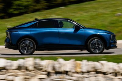 Nuova DS N°8 Pallas su strada