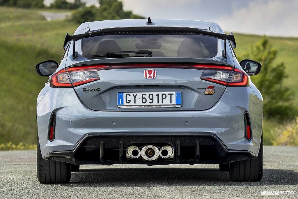 Honda Civic Type R Best Lap triplo scarico posteriore