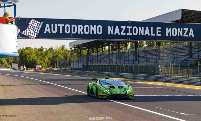 Michele Beretta su Lamborghini Huracán GT3 Evo 2 vince la gara di Monza