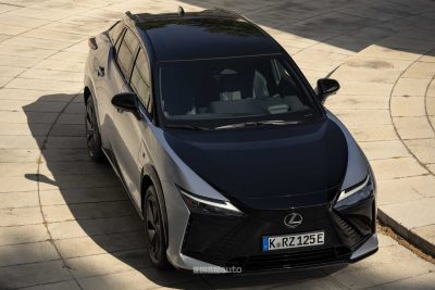 Lexus RZ 550e F Sport anteriore 3/4