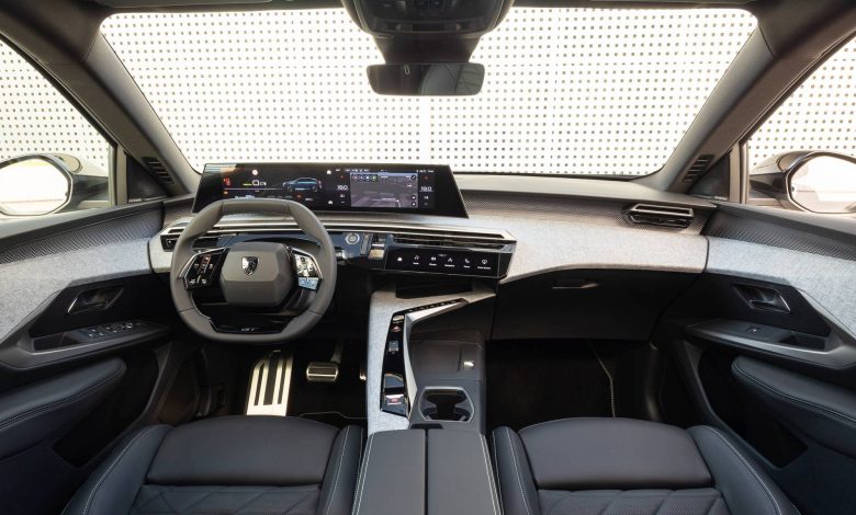 Peugeot 3008 AWD interni